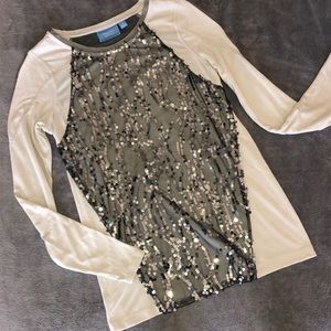 Simply Vera Sequined Front Jersey Shirt